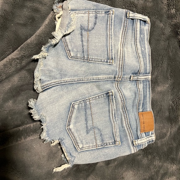 American Eagle jean shorts size 0 - Picture 2 of 3